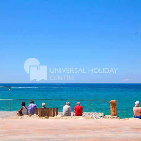 Uhc Acantilados Family Apartments ซาลอว์ ภายนอก รูปภาพ