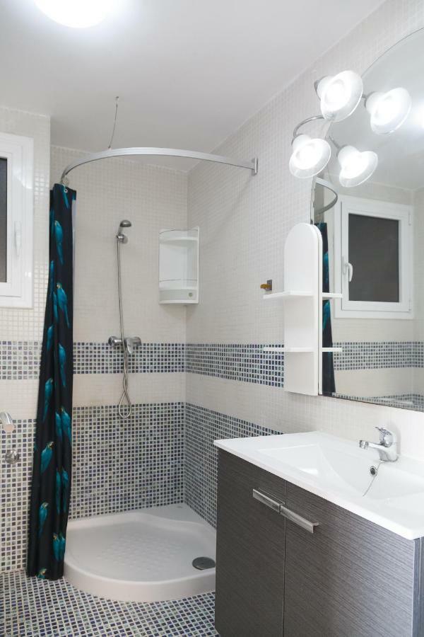 Uhc Acantilados Family Apartments ซาลอว์ ภายนอก รูปภาพ